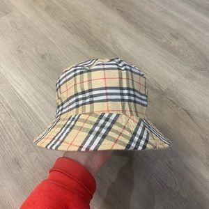 burberry bucket hat grailed